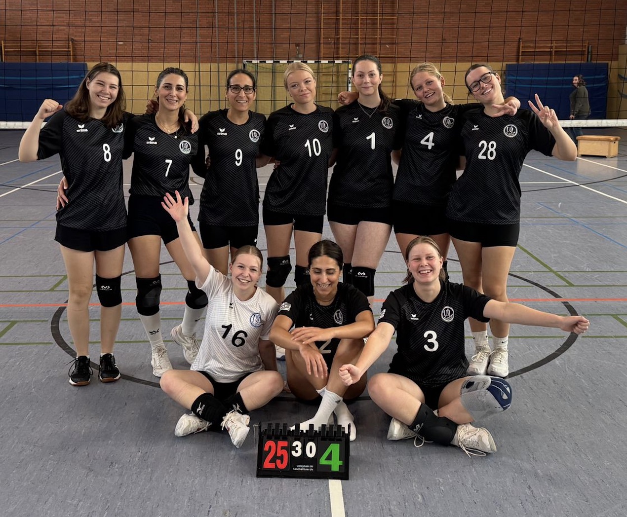 Mi. 20 Uhr Damen und Damen Kreisliga-Mannschaft